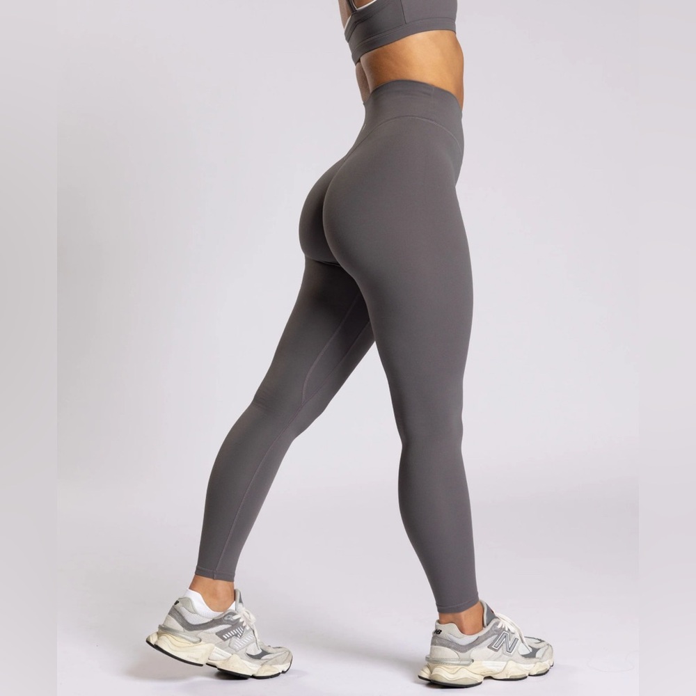 P'tula PURELUXE Sculpt Gray Leggings